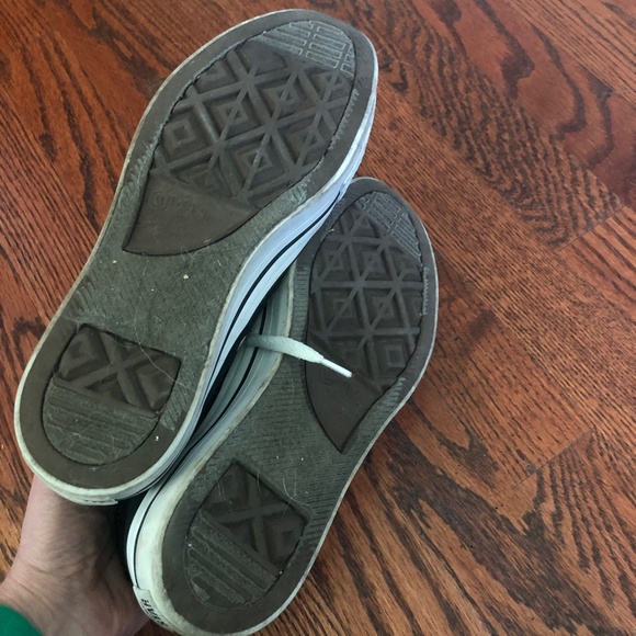 Converse Black and White Sneakers - Picture 4 of 5